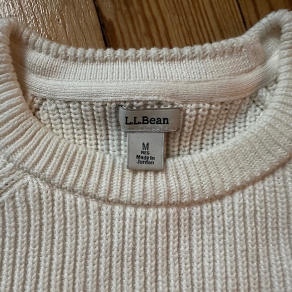 LL Bean Cream Crew Neck Sweater - Picture 2 of 3